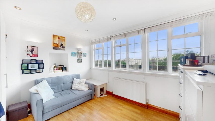 Modern Studio Burnley Road, Dollis Hill